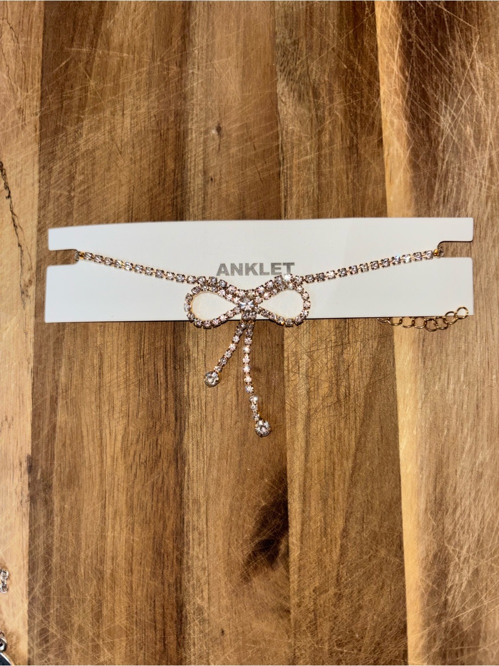 Beautiful Rhinestone Bow Anklet - Picture 1 of 2